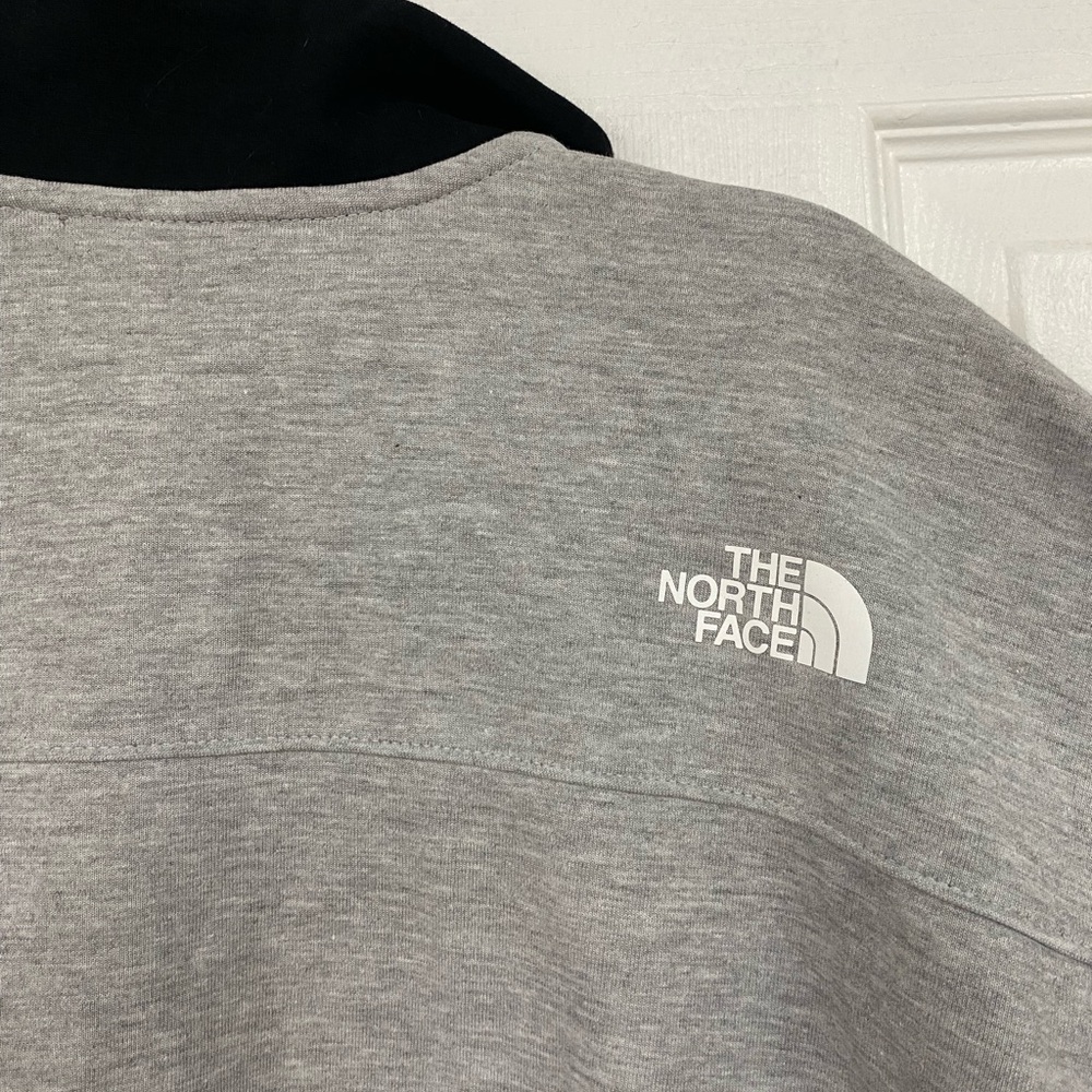 The North Face Women's Zip-Up Gray and Black Sweater - Picture 9 of 11